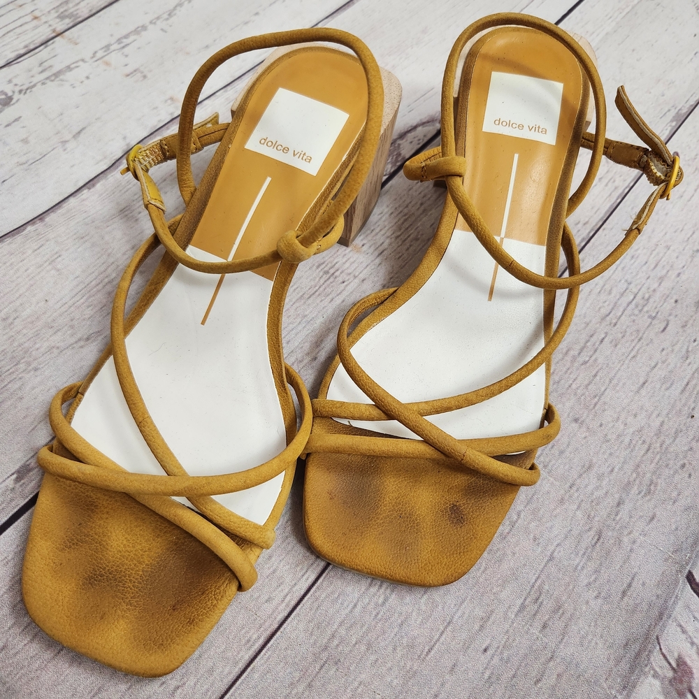 Dolce Vita Women's Mustard Strappy Block Heel Sandals